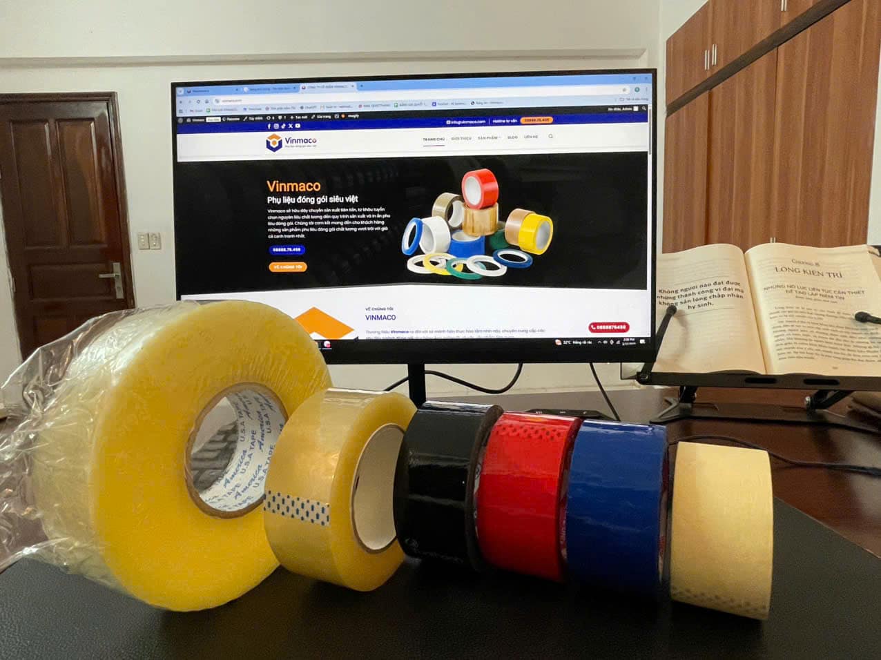Băng keo Vinmaco